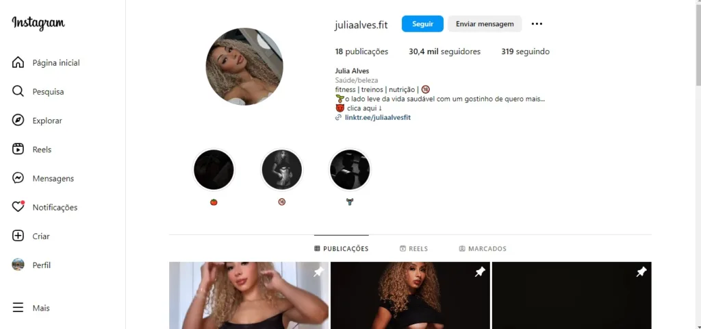 JULIAAA